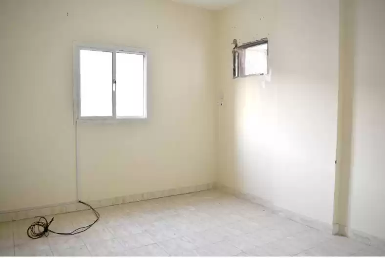Commercial Ready Property U/F Office  for rent in Doha #13283 - 1  image 